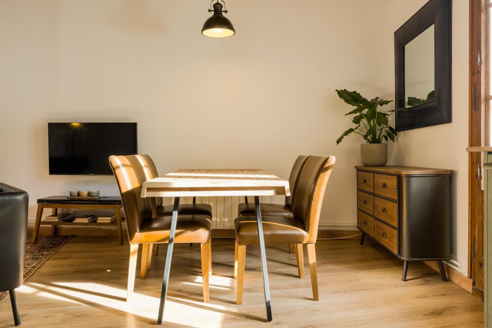 Magalhaes - Trad Flat In Poble Sec, Near Ramblas Barcelona Eksteriør bilde