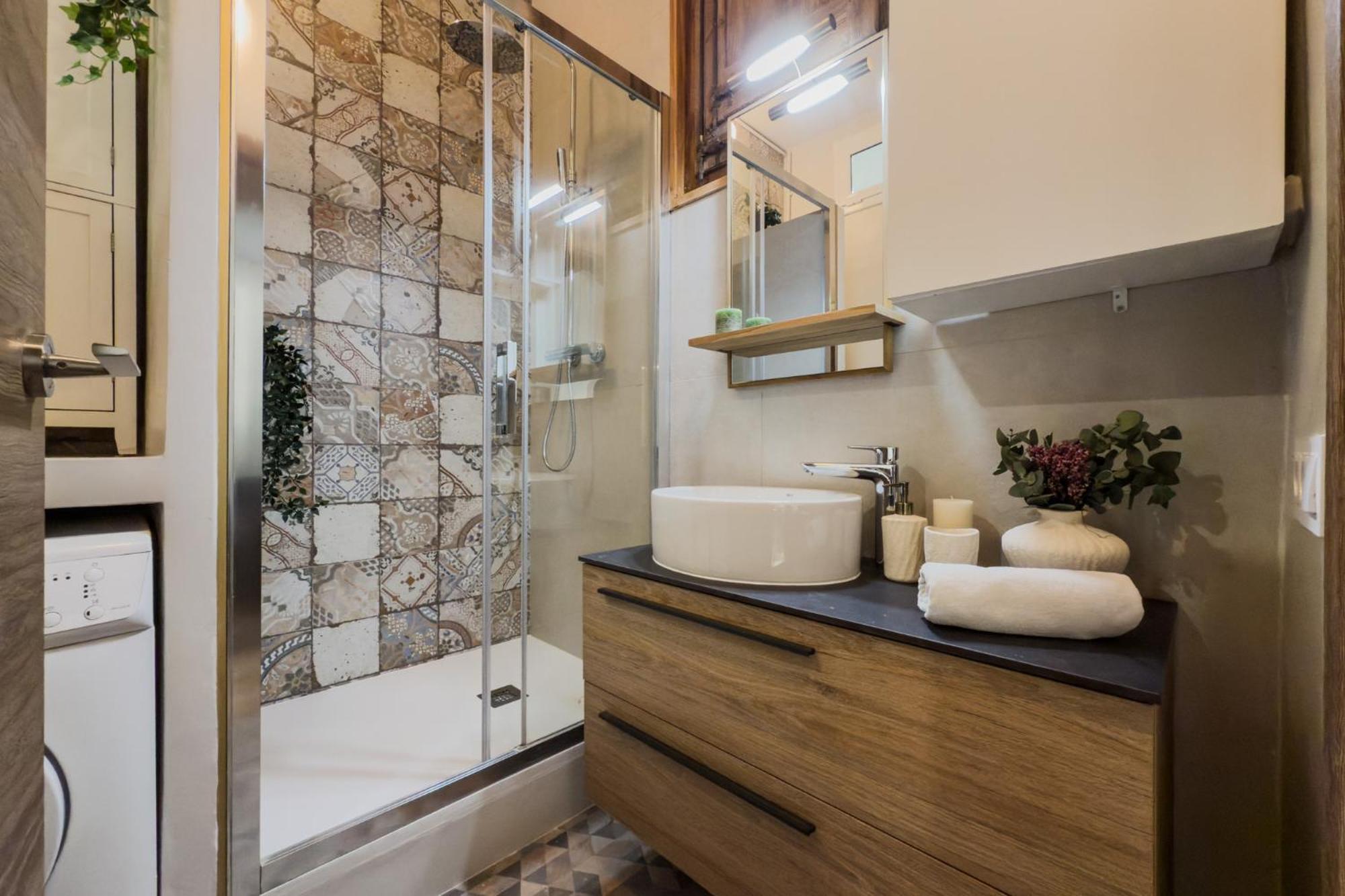 Magalhaes - Trad Flat In Poble Sec, Near Ramblas Barcelona Eksteriør bilde