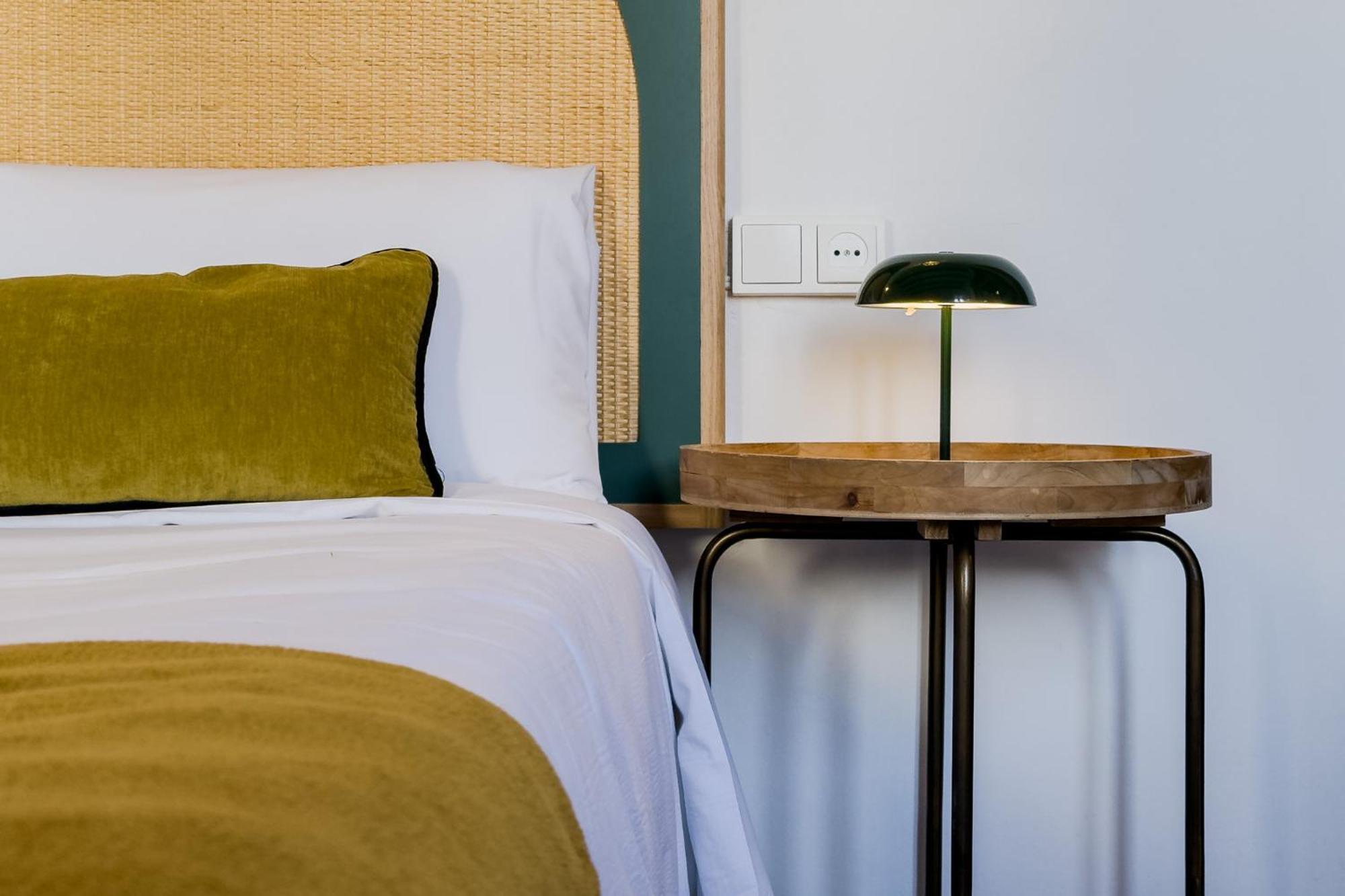 Magalhaes - Trad Flat In Poble Sec, Near Ramblas Barcelona Eksteriør bilde